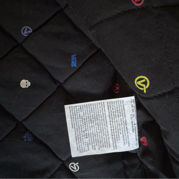 Vans X Courage Adams Drill Chore Vest

Size Medium - Picture 5 of 10